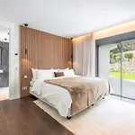 Villa Macarena - Extravagant & Luxurious Dream